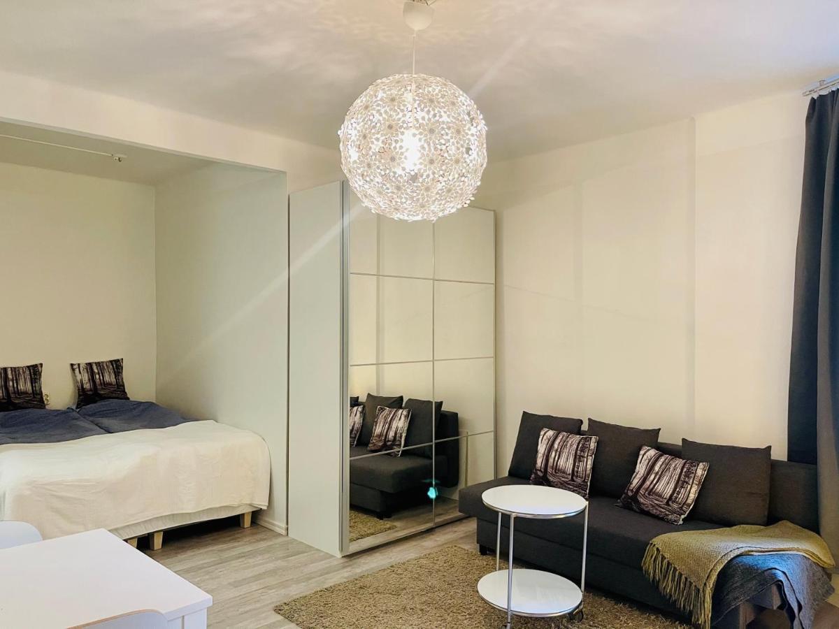Upea Yksioe Aivan Helsingin Keskustasta Apartment Хелзинки Екстериор снимка